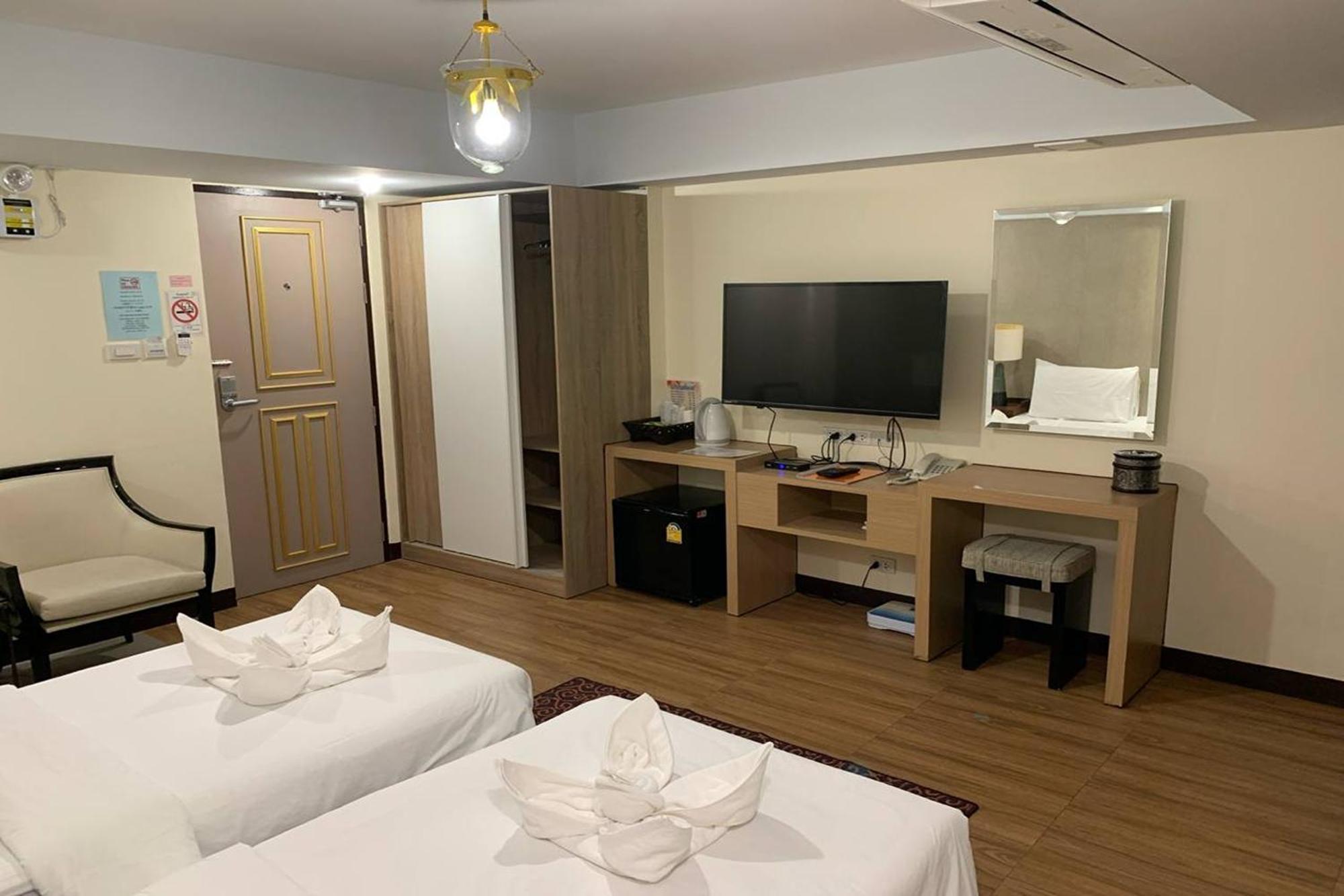 Kim Hotel At Morleng Бангкок Екстер'єр фото
