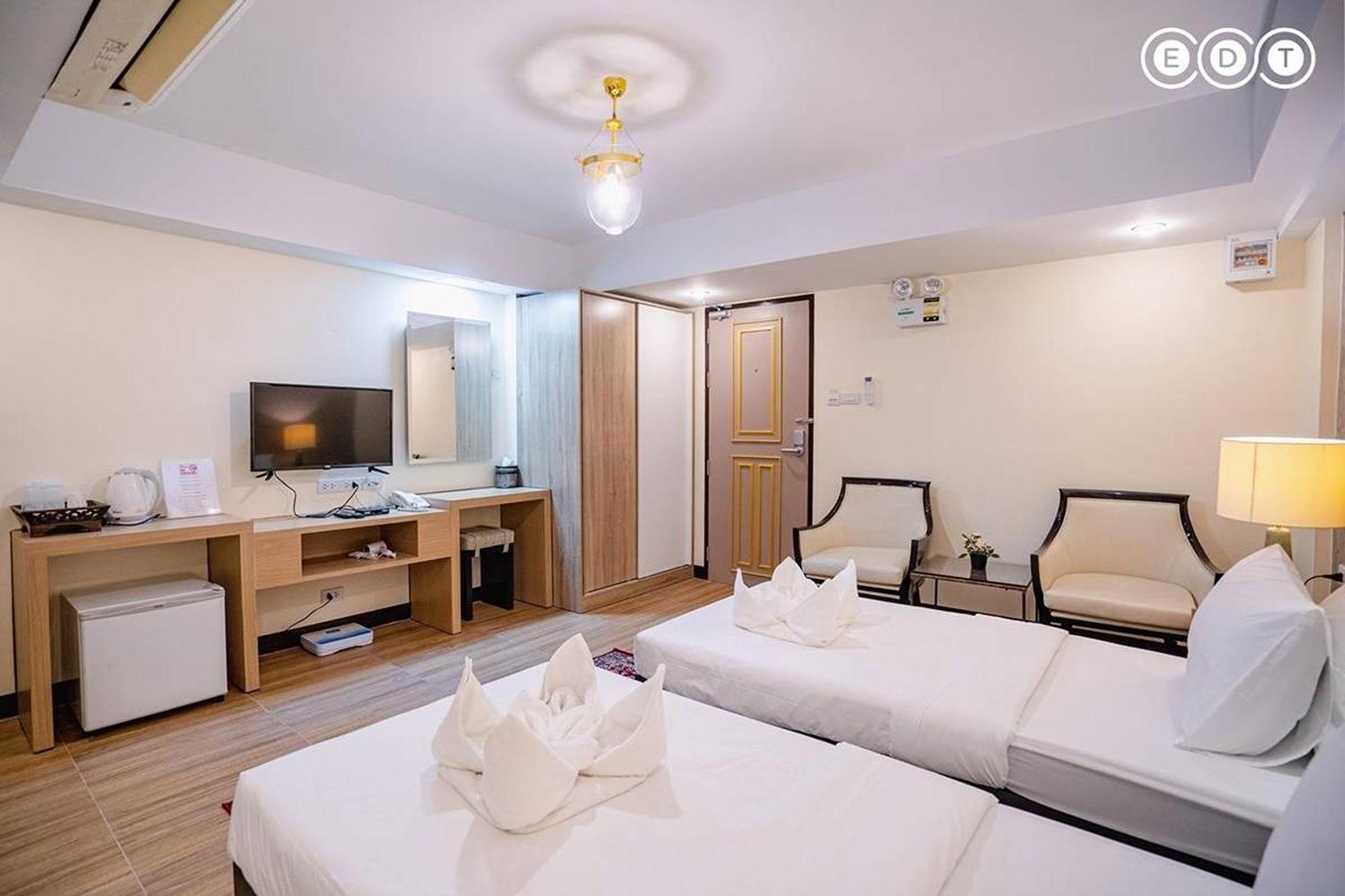 Kim Hotel At Morleng Бангкок Екстер'єр фото