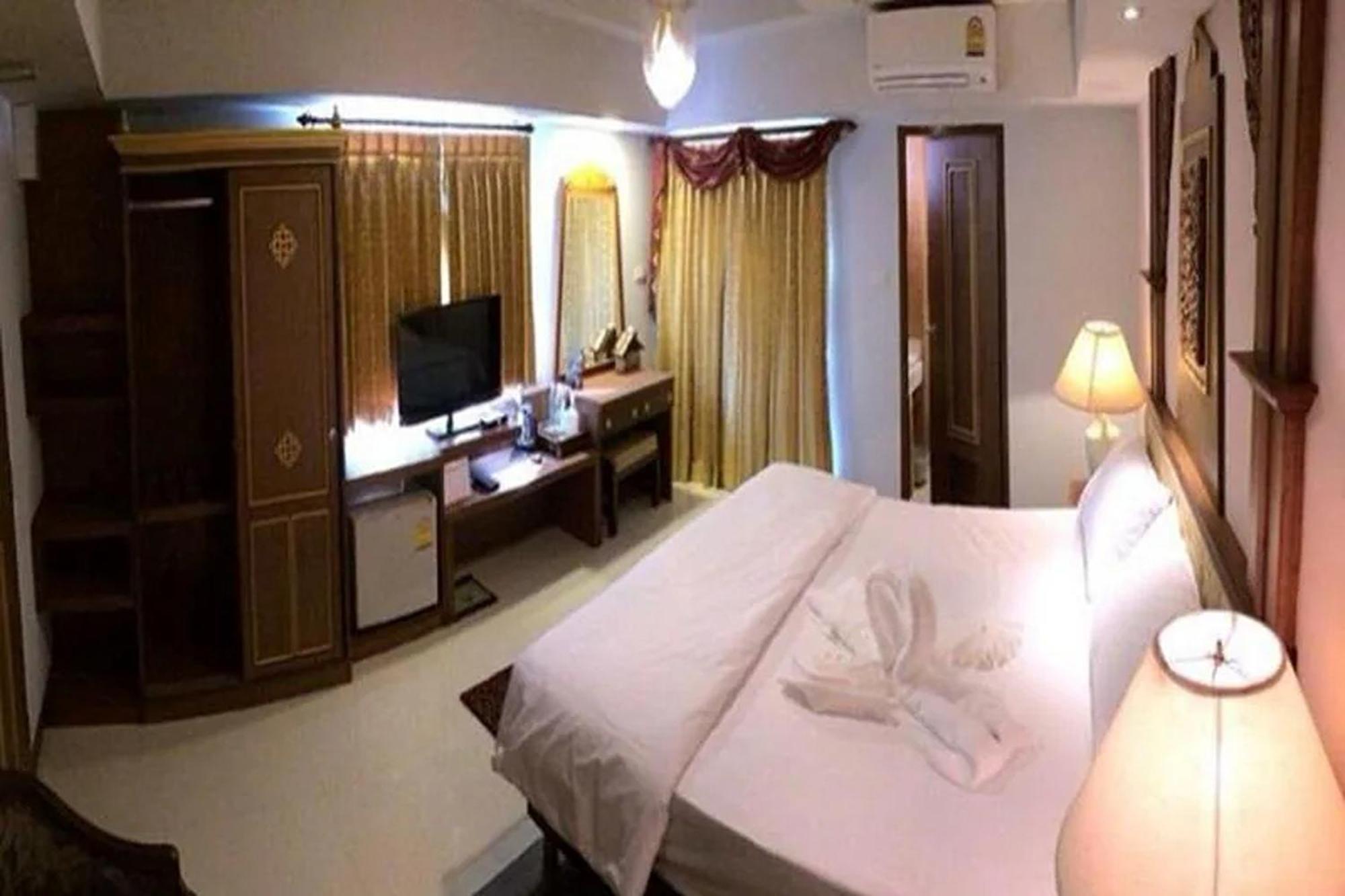 Kim Hotel At Morleng Бангкок Екстер'єр фото